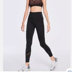 Victoria’s Secret PINK Ultimate Leggings